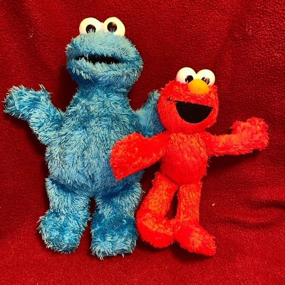 Lot of 2 Sesame Street Cookie Monster and Elmo - Picture 1 of 4